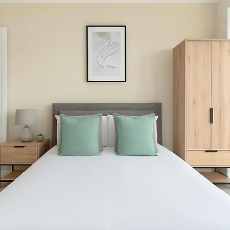 Outstanding & Modern Apartments In The Heart Of Camden Town London Exterior photo